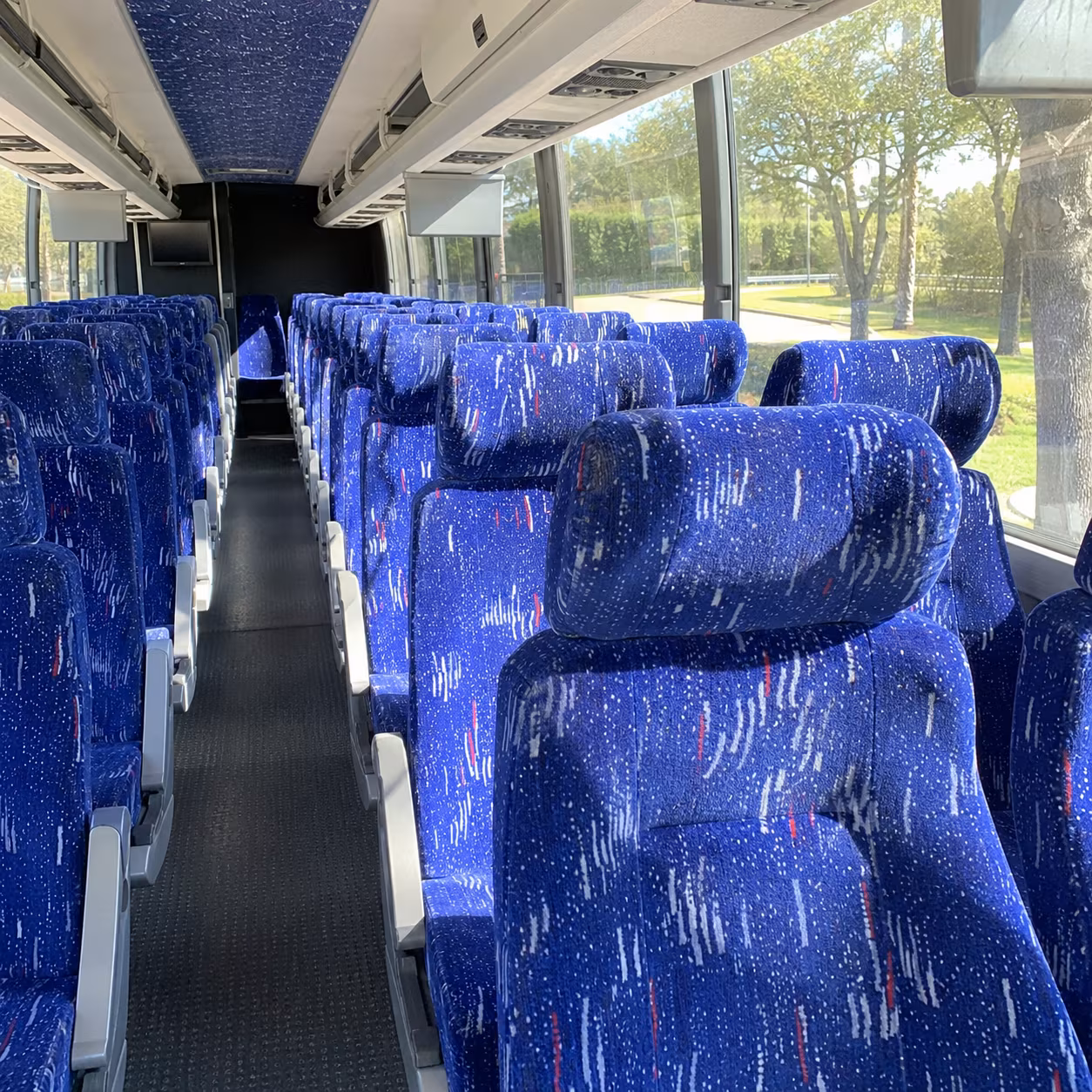 bus rentals for air force research laboratory base contractor groups