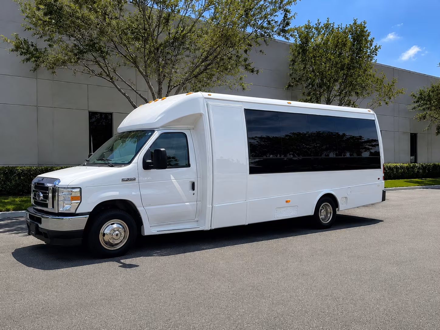 charter buses to rose music center at the heights shows