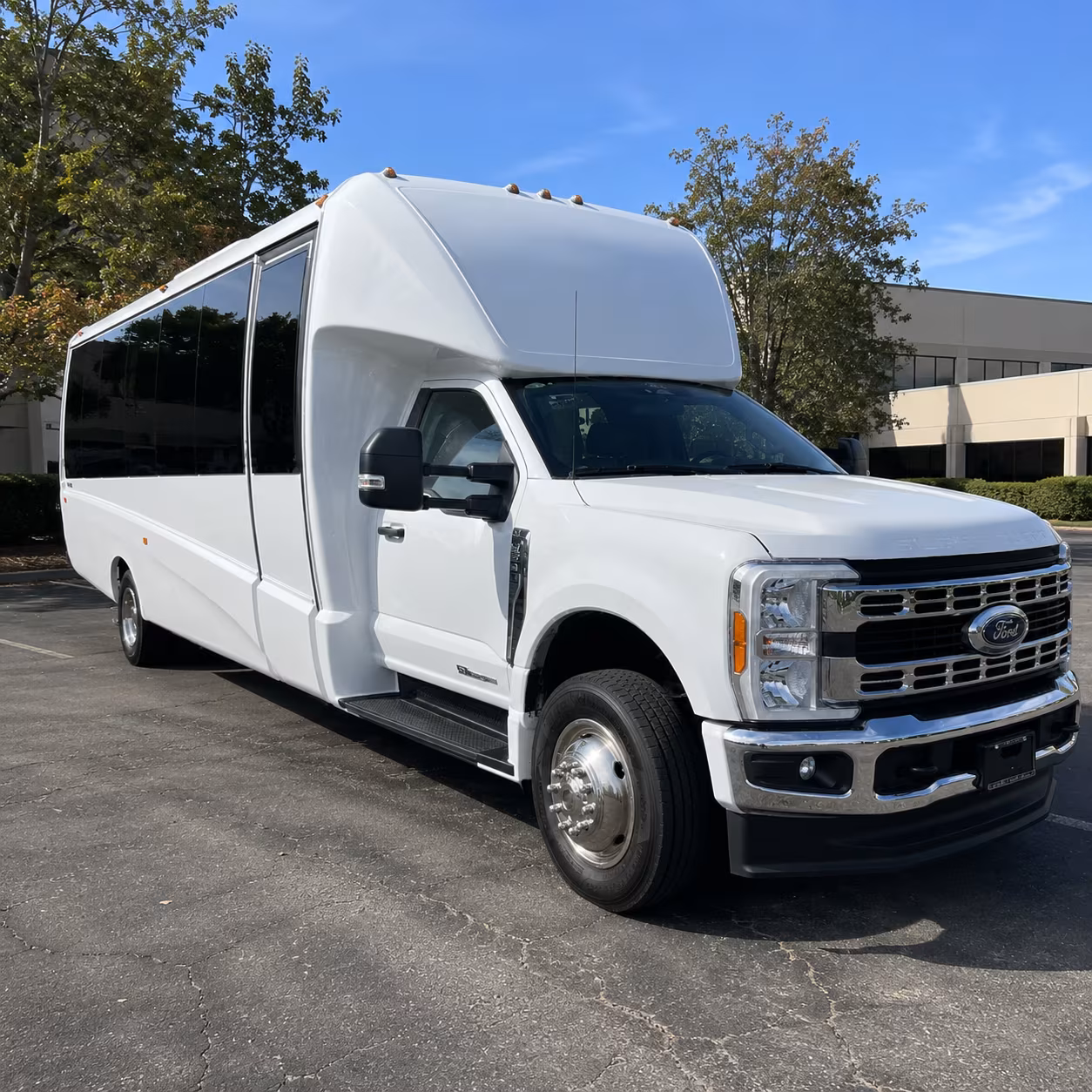 concert transportation buses for groups visiting dayton s oregon district