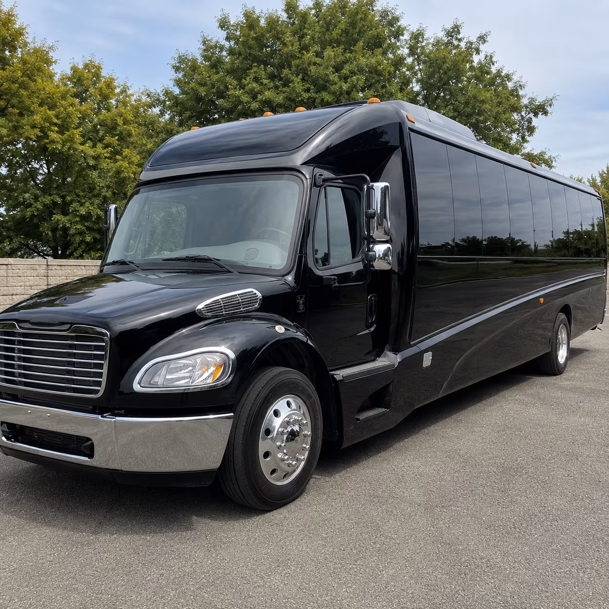 dayton 18 passenger minibus