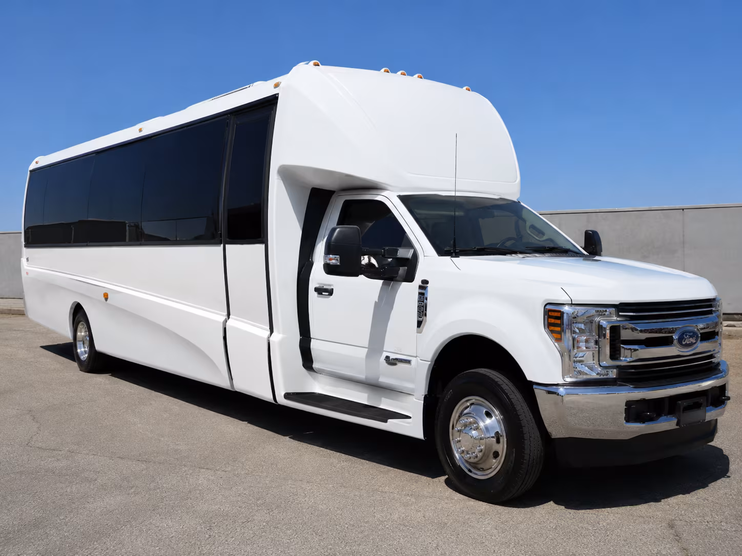 dayton prom transportation onboard seating