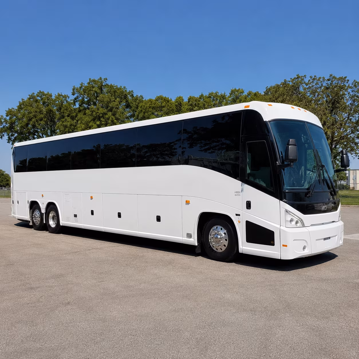 hotel shuttle buses between day and downtown dayton hotels