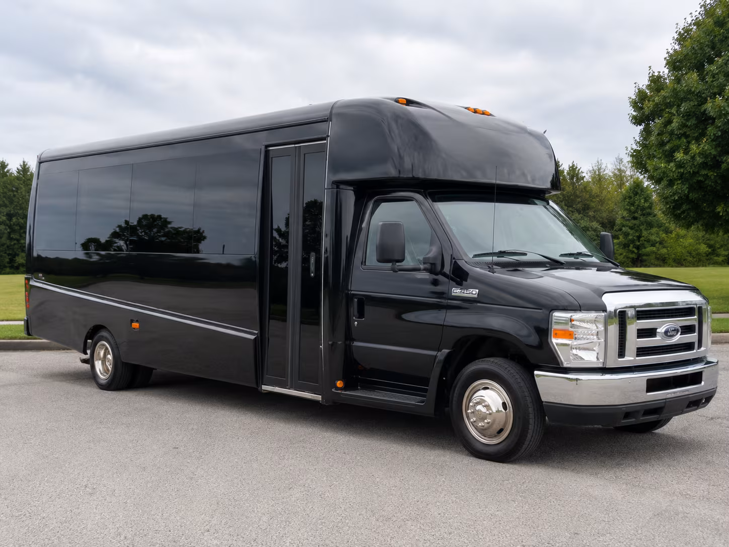 national museum of the u s air force and dayton field trip buses