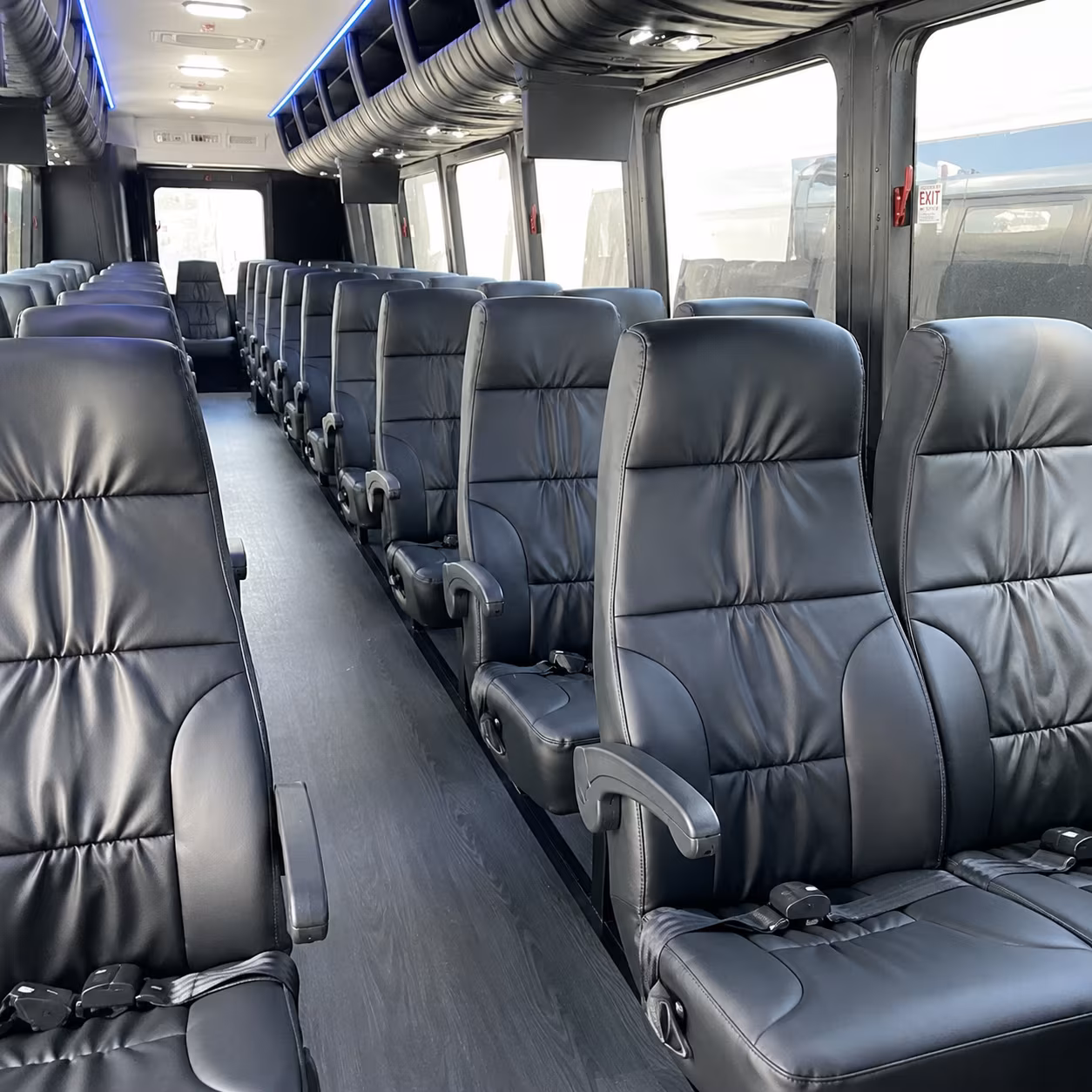 wedding guest shuttle buses between dayton hotels and your venue